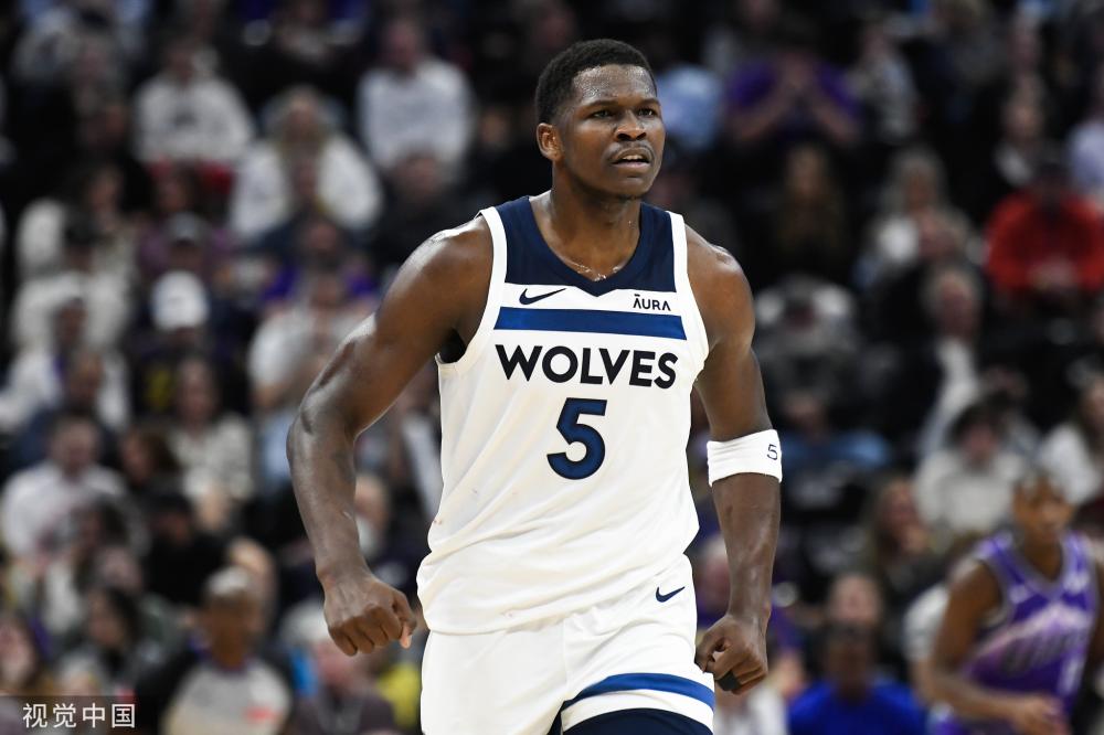 营收和赞助 营收和赞助